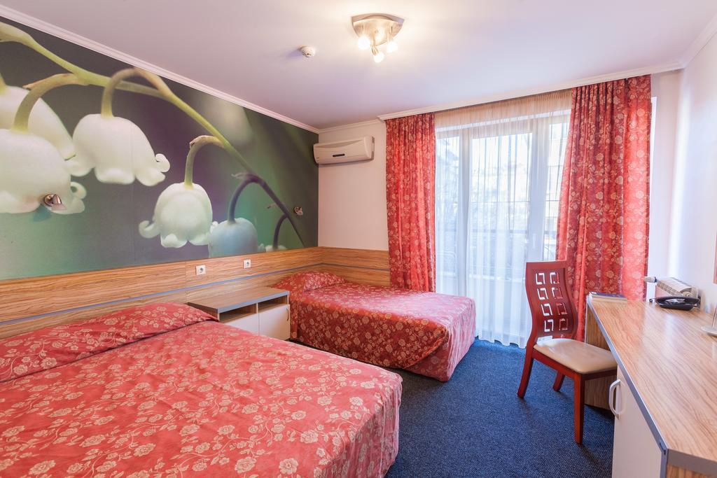 семеен опера Hotel