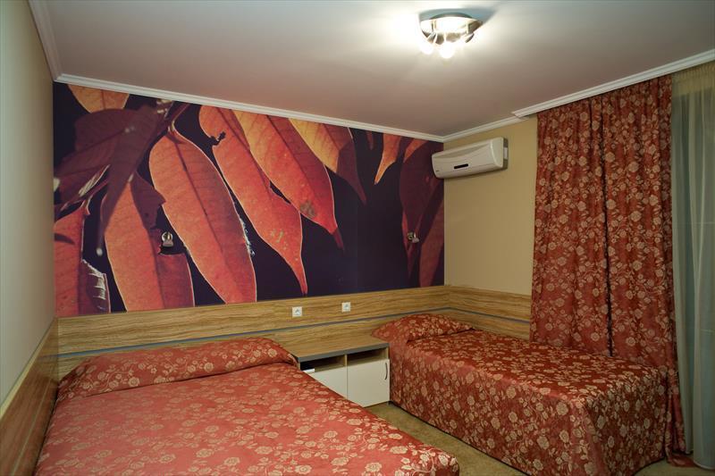 Hotel семеен опера Burgas