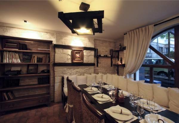 Hotel семеен опера Burgas